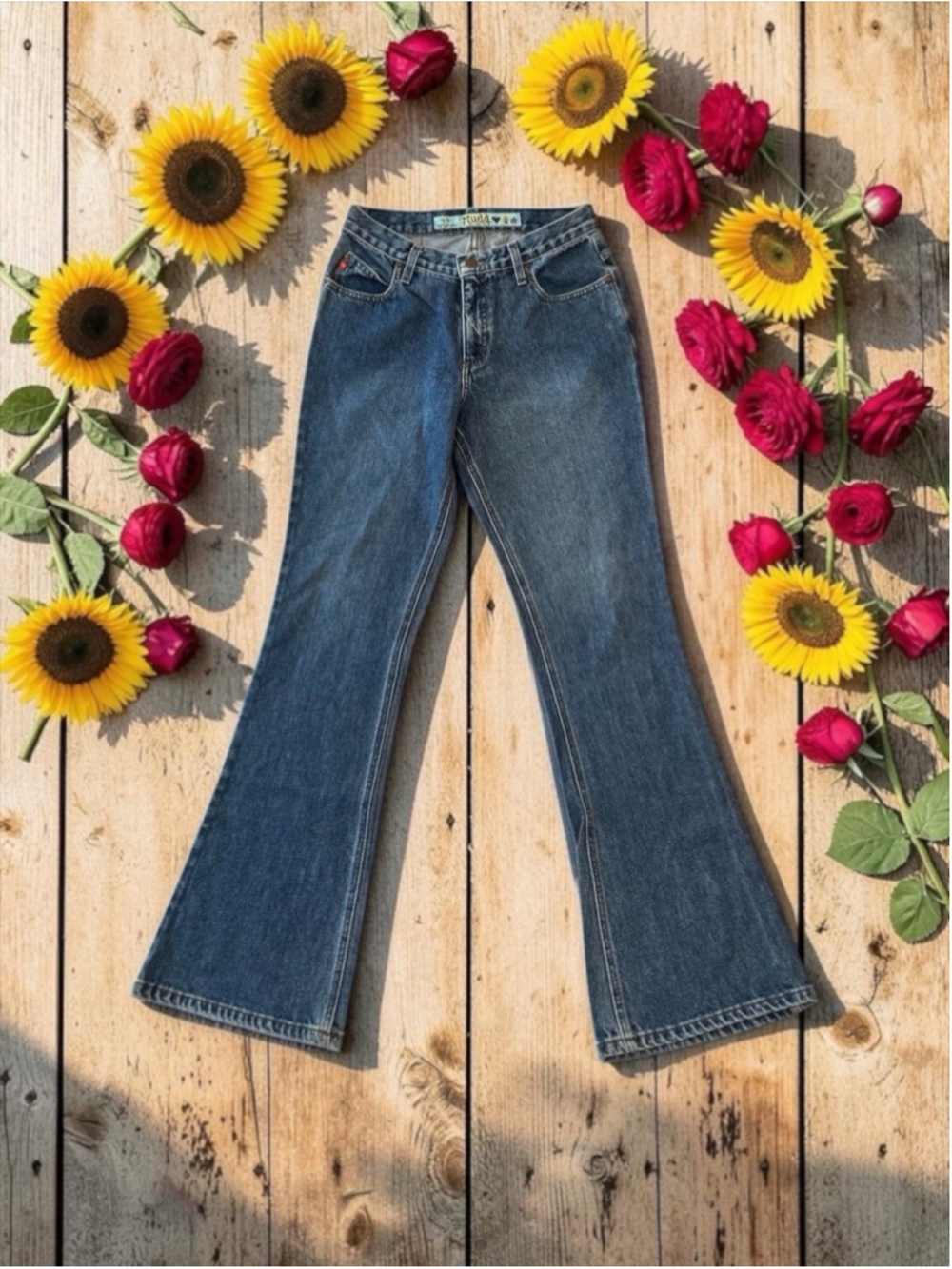 Vintage Mudd Flare Jeans Y2K Junior Womens 7 Blue Distressed Hippie Retro Vibe